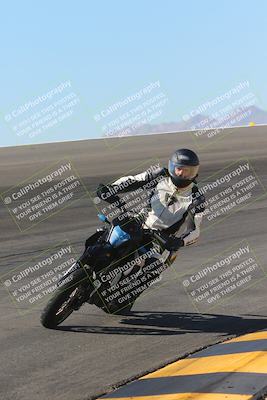 media/Nov-06-2023-Moto Forza (Mon) [[ce023d0744]]/4-Beginner Group/Session 2 (Bowl)/